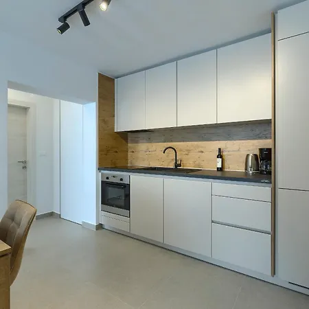 Apartamento App Zara Park